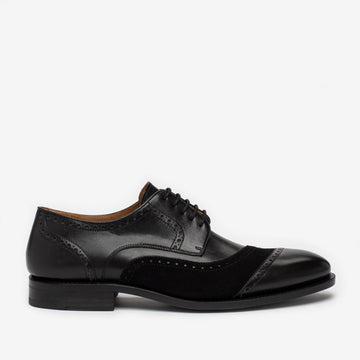 The Gladiator Shoe in Black, side view